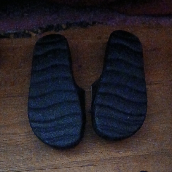 Esprit Black and Gray Women's Sandals - Picture 2 of 4